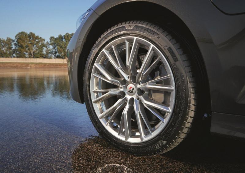 картинка Компания Bridgestone активно внедряет технологии для шин EV от Свежаяшина.рф